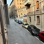 Piazza Del Campo - Del Mercato Siena