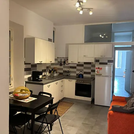 Piazza Del Campo - Del Mercato *